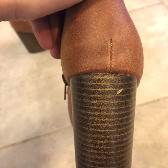 Brown high heel ankle boots - Picture 6 of 8